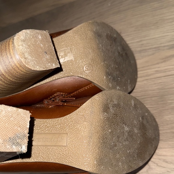 American Eagle Outfitters Brown Ankle Boots with Braided Strap - Picture 6 of 10